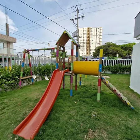 Nuevo En Piso 24 Con Wifi Rápido Y Vista Al Mar, Cerca Al Centro Histórico Apartamento