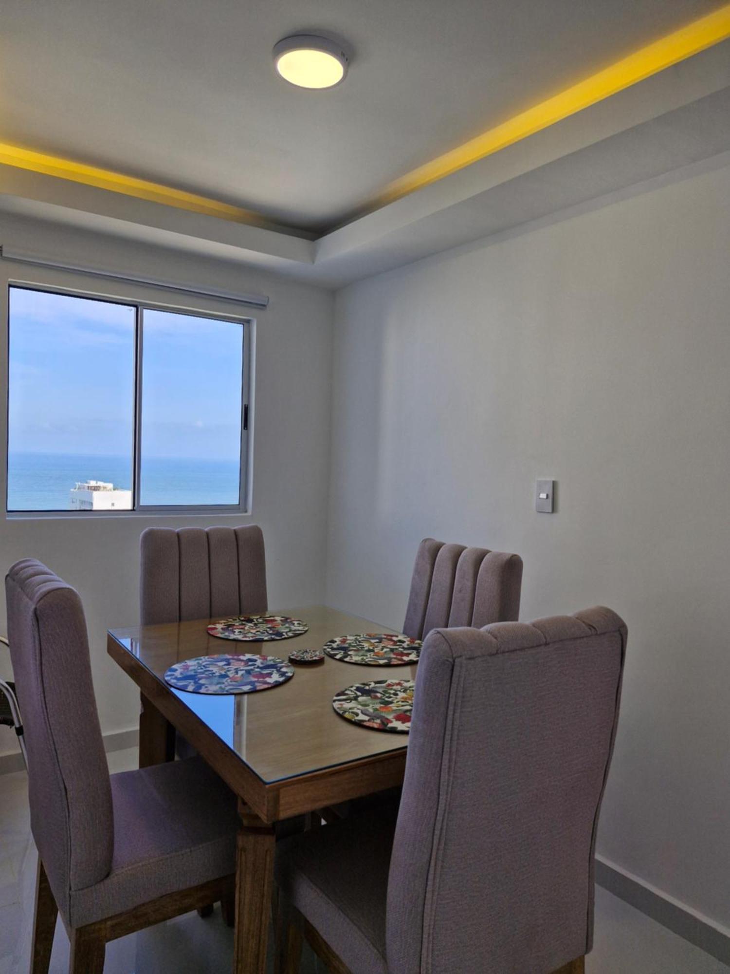 Nuevo En Piso 24 Con Wifi Rápido Y Vista Al Mar, Cerca Al Centro Histórico Apartamento Cartagena