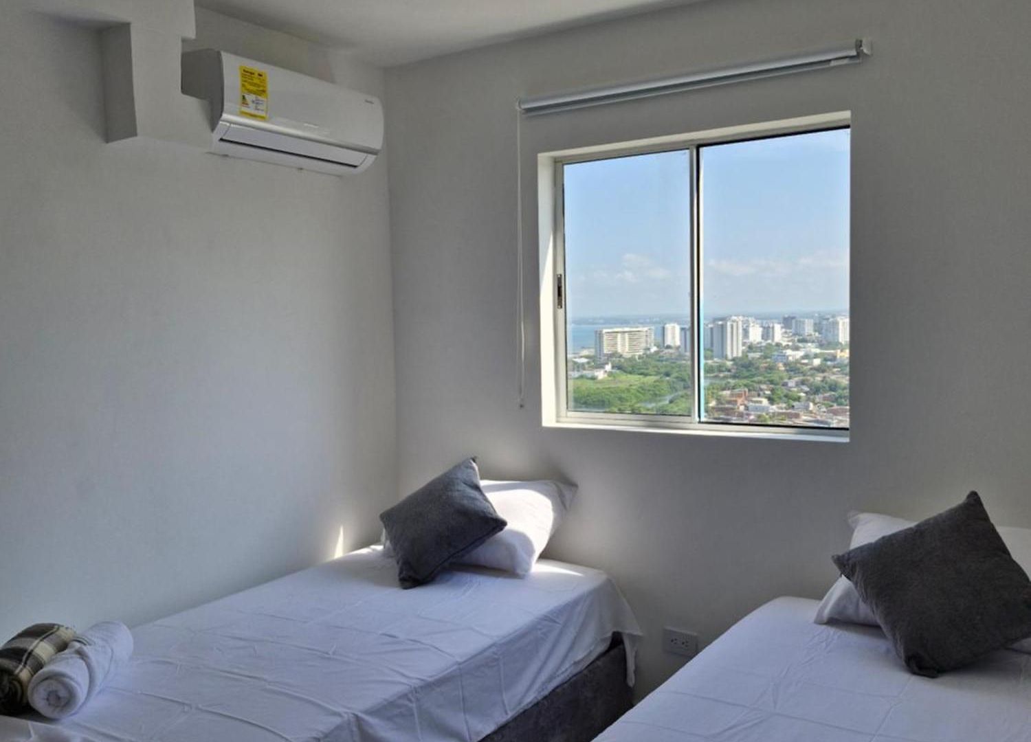 Apartamento Nuevo En Piso 24 Con Wifi Rápido Y Vista Al Mar, Cerca Al Centro Histórico *