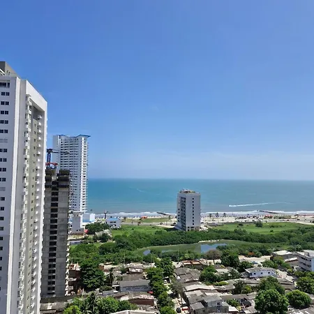 Apartamento Nuevo En Piso 24 Con Wifi Rápido Y Vista Al Mar, Cerca Al Centro Histórico